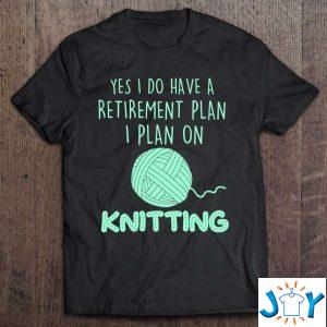 knitting knit yarn in retirement retired knitter classic t shirt M
